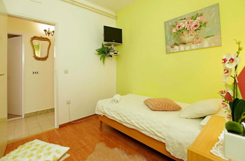 Photo 8 - Sunshine Apartment Doda