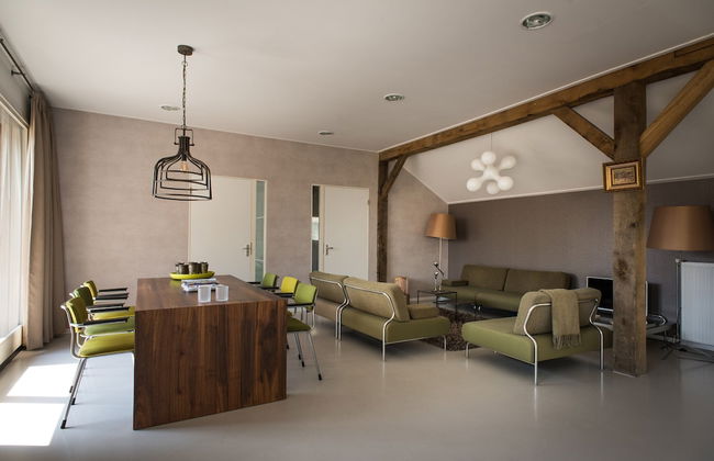 Serene Holiday Home in Haaksbergen With Hottub - Foto 10