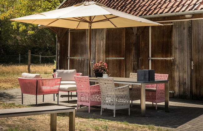 Serene Holiday Home in Haaksbergen With Hottub - Foto 12