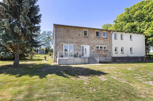 Photo 31 - Intriguing Holiday Home in Ostseebad Kuhlungsborn With Garden