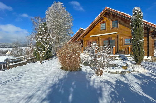 Photo 32 - Wooden Holiday Home With Sauna