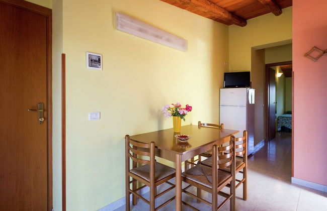 Swim & Stay in a Home - Foto 16