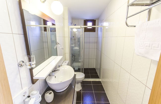 Taksim Ruby Suites - Photo 53