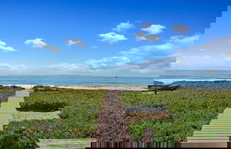 Foto 1 - Garden Cottage - Miramar Beach With Shared Deck