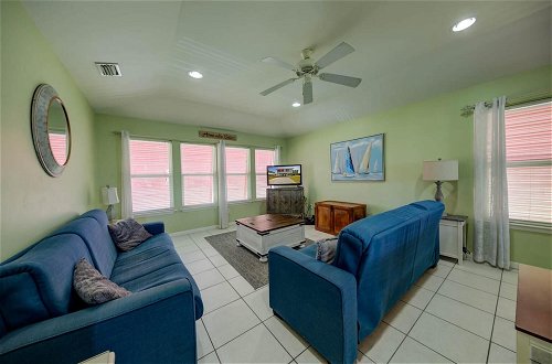 Photo 34 - Delightful Beach House in Gulf Shores With Private Pool and pet Friendly
