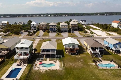 Foto 28 - Delightful Beach House in Gulf Shores With Private Pool and pet Friendly