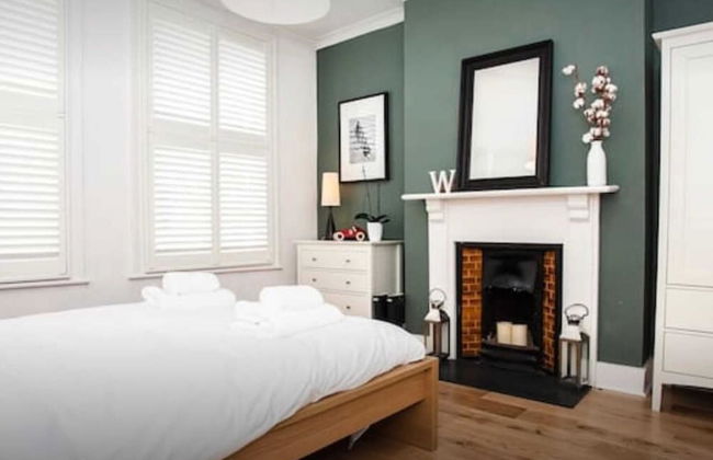 Stylish Newly Refurbished 2 Bedroom Flat With Terrace - Foto 6