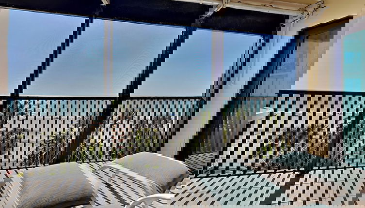 Foto 1 - Reflections on the Gulf
