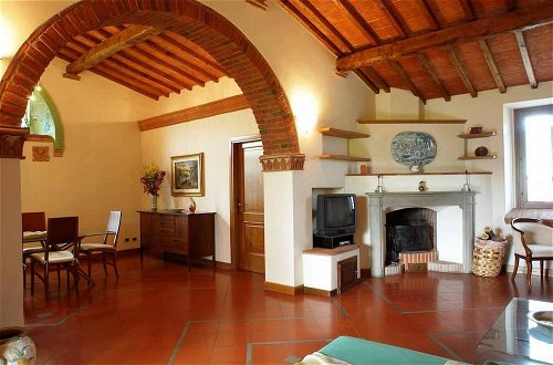 Photo 25 - Country House in Chianti With Pool ID 32