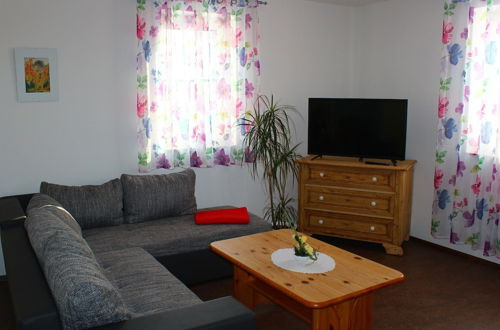 Photo 9 - Cosy Apartment in Weissig With Garden