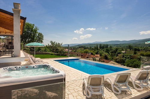 Foto 20 - Splendid Villa With Heated Pool, Beautiful Covered Terrace With Panoramic View