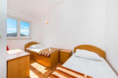 Photo 8 - Stunning 3-bedroom Apartment in Gradac