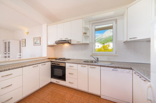 Photo 11 - Stunning 3-bedroom Apartment in Gradac