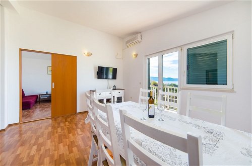 Foto 10 - Stunning 3-bedroom Apartment in Gradac