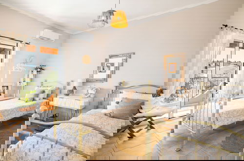 Foto 4 - Seaside Ipsos Apartment By Konnect