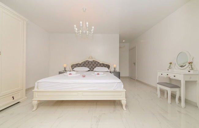 Beachfront Villa Baronessa with Pool - Foto 3