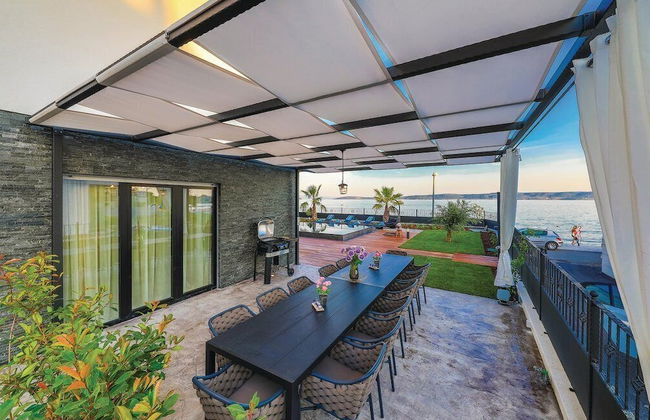 Beachfront Villa Baronessa with Pool - Foto 37