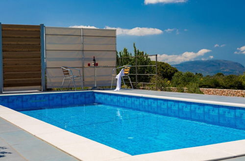 Photo 10 - Villa Litsa Large Private Pool Sea Views A C Wifi - 2426