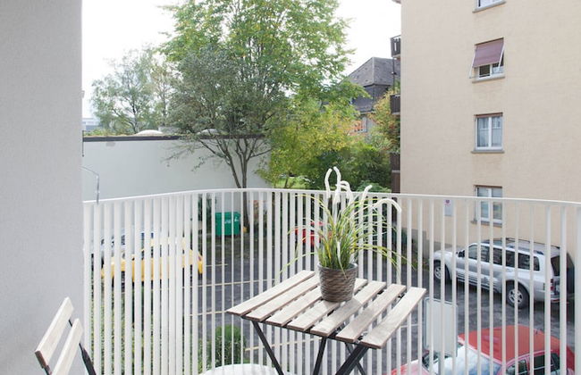 ZH Kreuzplatz I - Hitrental Apartment - Foto 14