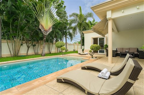 Photo 36 - Luxury Pool Villa SRV