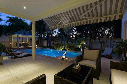 Foto 15 - Luxury Pool Villa SRV