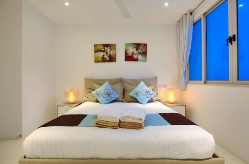 Foto 11 - Villa Haiyi 3 Bedroom with Infinity Pool