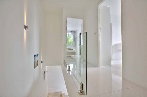 Foto 39 - Villa Haiyi 3 Bedroom with Infinity Pool