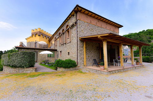 Foto 1 - Agriturismo Castello delle Fornaci