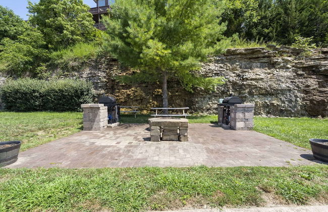 Cliffside Lake Retreat - 2 Bdr, Walk to Table Rock - Foto 34