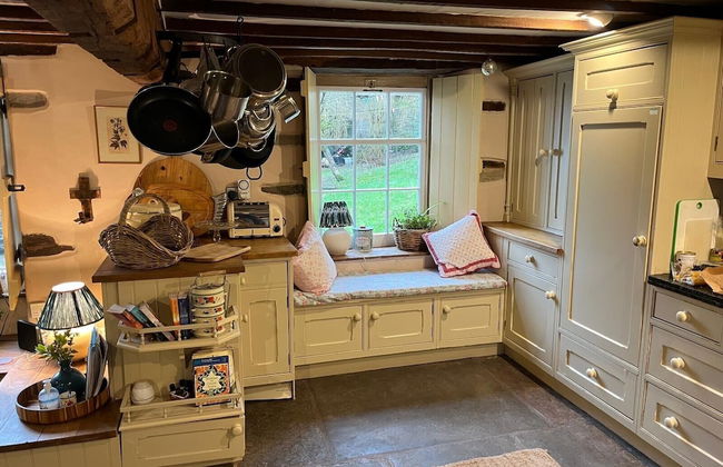 15th Century 6-bed Farmhouse, Sleeps 11, Pets Ok - Foto 33