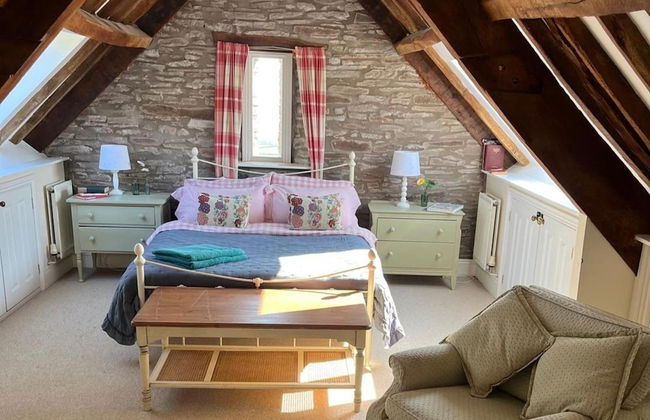15th Century 6-bed Farmhouse, Sleeps 11, Pets Ok - Foto 13