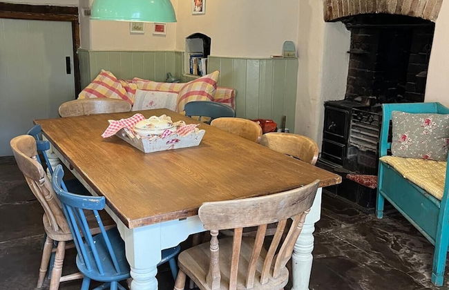 15th Century 6-bed Farmhouse, Sleeps 11, Pets Ok - Foto 30