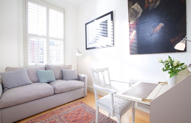 JOIVY English Retro 2BR Apt Near Battersea Park - Foto 20