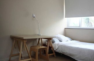 Photo 3 - 3 BED Apartment With Garden IN Zone One, SE1