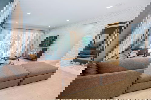 Foto 54 - Gorgeous Single Home With Pool at Encore Resort Ec7463