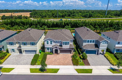 Photo 43 - Gorgeous Single Home With Pool at Encore Resort Ec7463