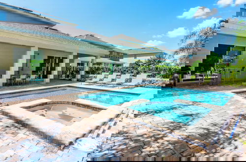 Foto 63 - Gorgeous Single Home With Pool at Encore Resort Ec7463