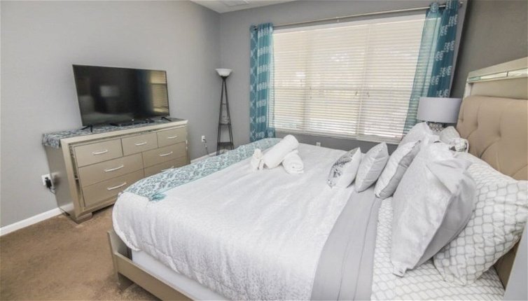 Photo 1 - Elite Windsor Hills Resort 5 Bedroom Home by Redawning