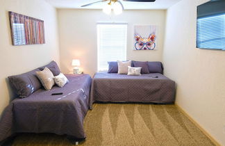 Photo 2 - 5Bdrm 2.5Bath 9Beds - The Nest Big House