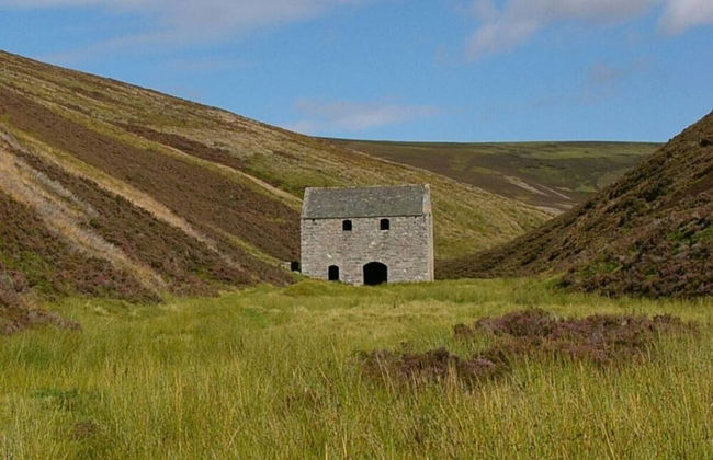 Stunning 3-bed Cottage in the Village of Tomintoul - Photo 18