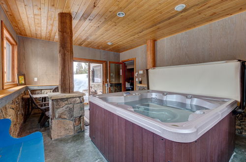 Foto 40 - 400 Whispering Pines Circle Private Home with Hot Tub