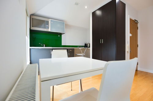 Photo 34 - Princes Square Serviced Apartments by Concept Apartments