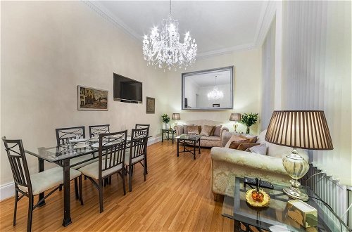 Foto 18 - Luxury Private Apartment in Kensington