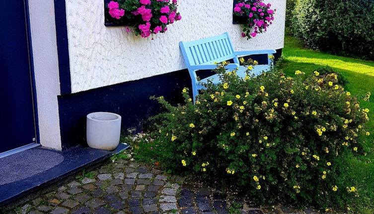 Photo 1 - Apartment With Garden in a Wooded Setting