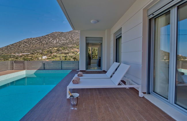 Asterios Villa - Foto 1