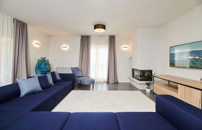 Villa Cali - Photo 11