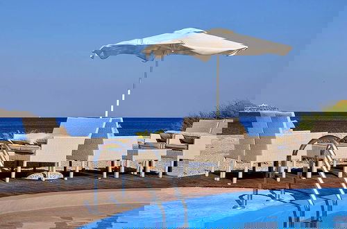 Foto 1 - Tony's Beach