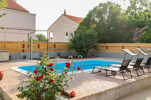 Photo 17 - Charming Holiday Home in Zemunik Donji With Pool