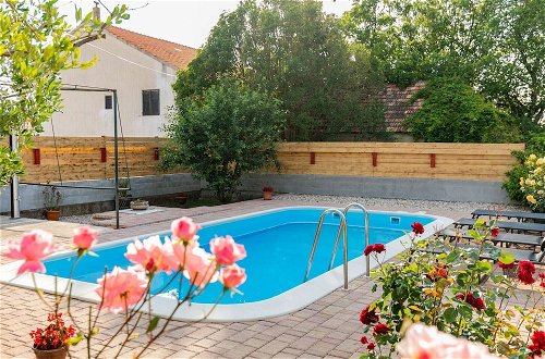 Photo 23 - Charming Holiday Home in Zemunik Donji With Pool