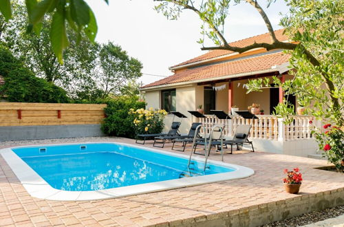 Photo 33 - Charming Holiday Home in Zemunik Donji With Pool